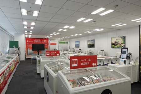 *内覧会会場風景1